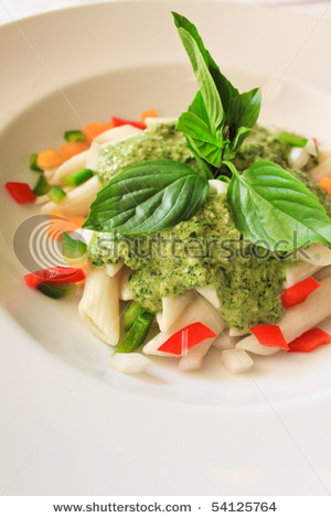 stock-photo-pasta-with-spinach-cream-sauce-54125764.jpg